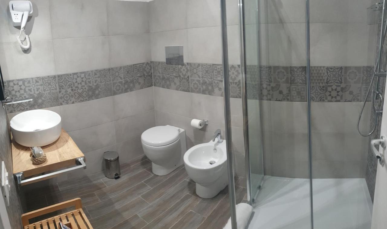 Residenza Tarzana Hotel Палермо Екстериор снимка