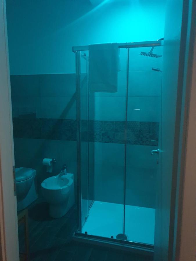 Residenza Tarzana Hotel Палермо Екстериор снимка