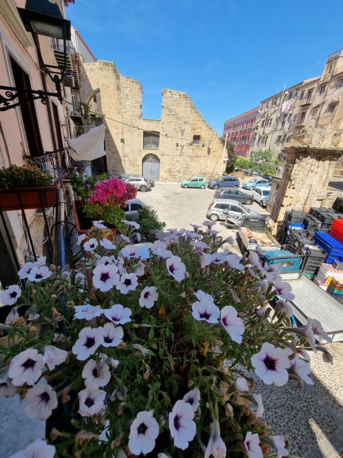 Residenza Tarzana Hotel Палермо Екстериор снимка