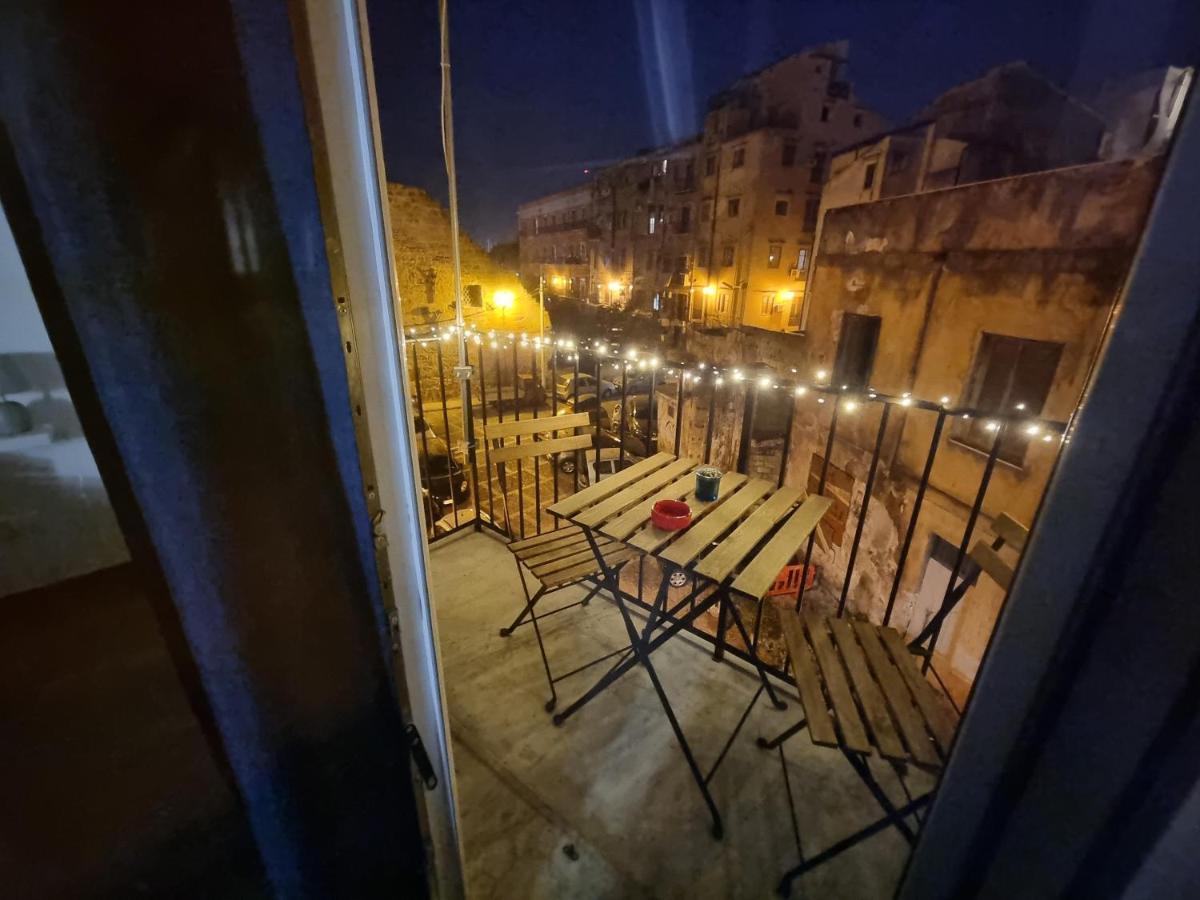 Residenza Tarzana Hotel Палермо Екстериор снимка