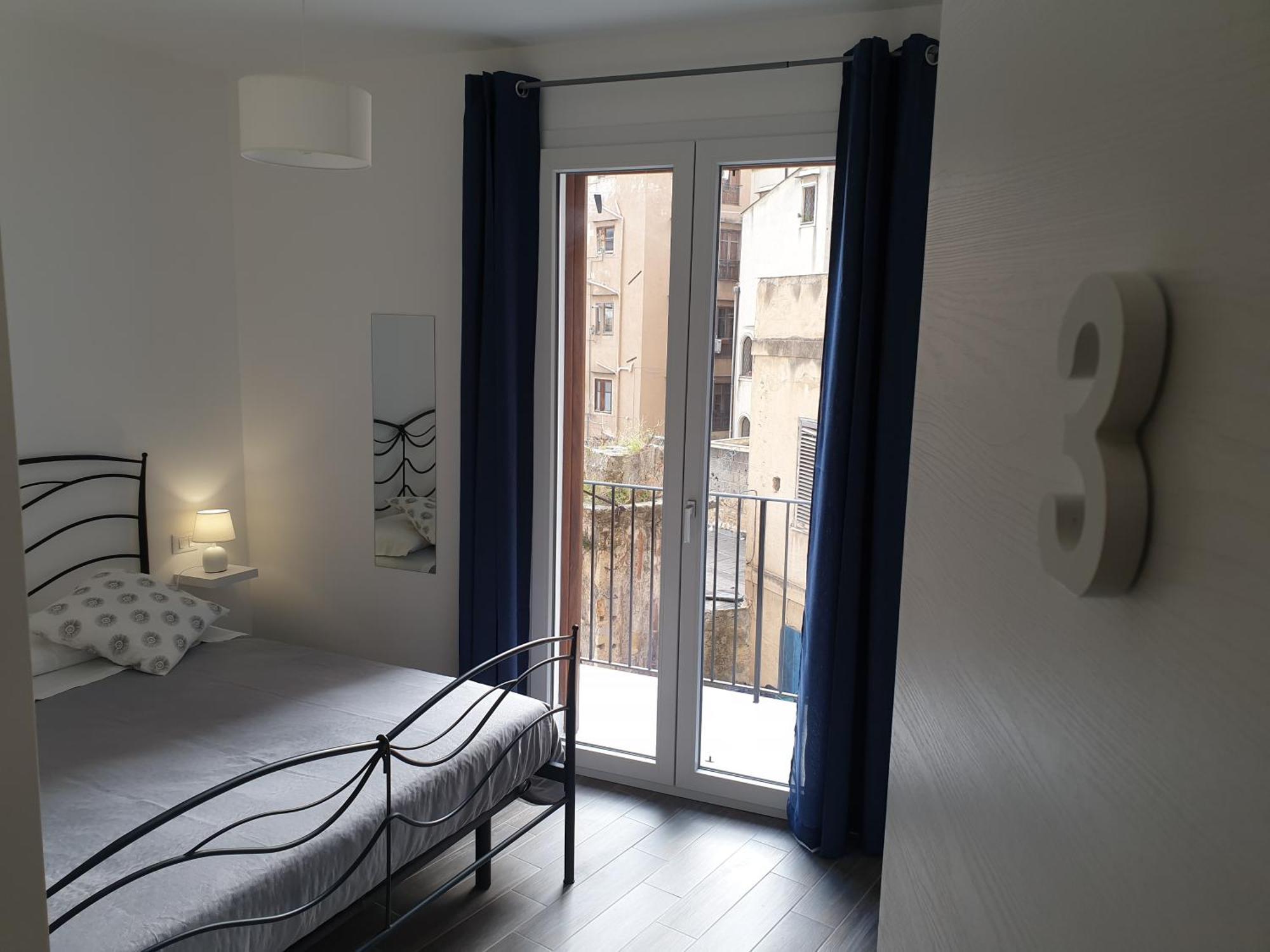 Residenza Tarzana Hotel Палермо Стая снимка